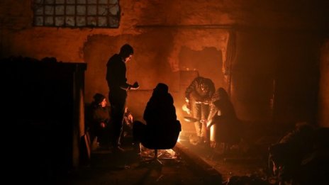 Вишеградската група иска ЕС да връща мигрантите, а не да ги разселва