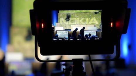 Nokia обмисля още съкращения на разходите