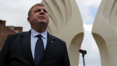 До края на годината подписват договора за новите военни кораби за ВМС