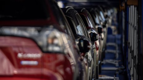 България е трета по ръст на продажбите на нови коли в ЕС за февруари