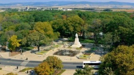 Жители на Карнобат недоволстват заради завод за производство на компост