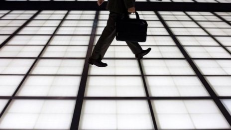 Безработицата в България се е понижила до 7,7% през август, отчита Евростат