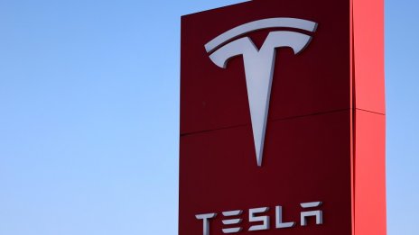 ФБР създаде работна група за разследване на атаките срещу Tesla