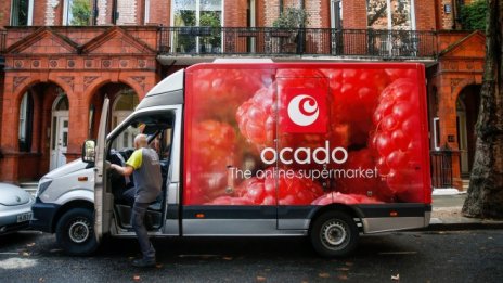 Ocado придобива две американски компании за роботика