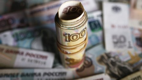 Русия вероятно ще излезе от най-дългата рецесия от почти две десетилетия