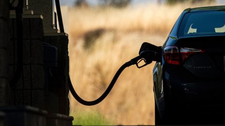 Свитото търсене на горива в Китай продължава да изнервя пазарите