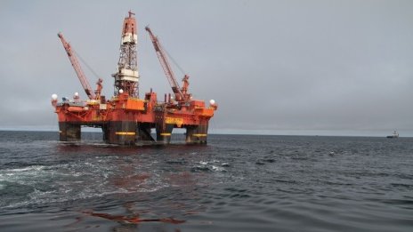 Русия съкрати добива на петрол с 1,2% в началото на януари