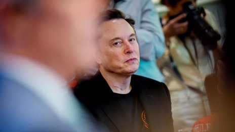 Илон Мъск стана първият човек в историята с богатство от 600 млрд. долара