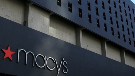 Онлайн продажбите насърчиха резултатите на Macy's 