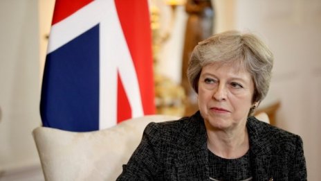 Тереза Мей: Правителство одобри текста на споразумението с ЕС по условията за Brexit*