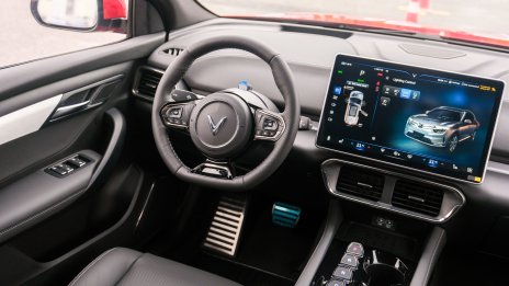 Виетнамската VinFast се сблъсква със своята първа сервизна акция в САЩ