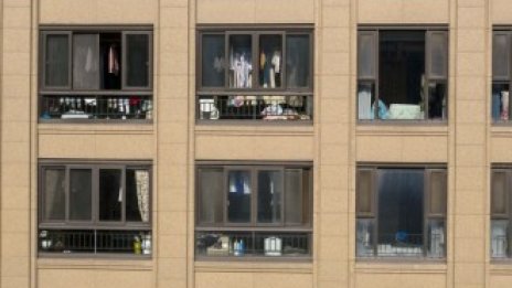 Глобалните инвеститори в имоти ще се насочат към жилища и складове и тази година