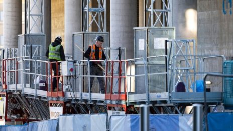 Строителството в ЕС с незначителен ръст през ноември, добър отскок за България