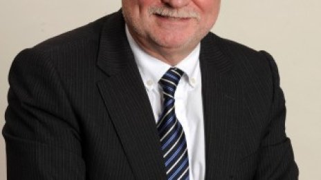 Бен Елдър: България трябва да увеличи прозрачността на пазара на имоти