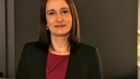 Невена Стоянова: Дигитализацията на процесите не може да замести човека