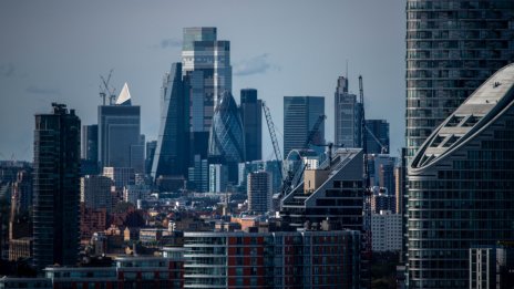 Лондон си върна короната на най-голям фондов пазар в Европа