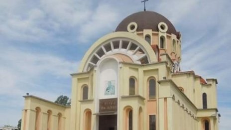 ЗАД „Армеец“ дари средства и подпомага ремонта на столичен храм