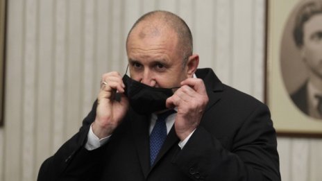 Румен Радев: Изправени сме пред кризи, които изискват състояние на редовен кабинет