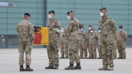 Следващият Афганистан: Европа трябва да се заеме сериозно с отбраната