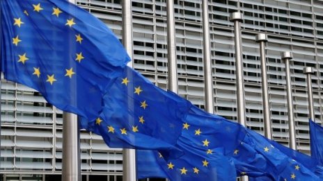 Политолог: За България е важно преговорите по Brexit да минават през ЕК