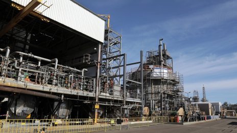 BHP отбеляза най-слабата си годишна печалба от три години 