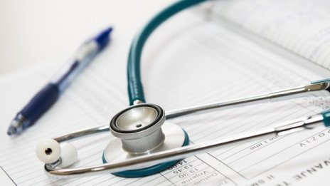 Съкращават се сроковете за одобрение на документи от Фонда за лечение на деца