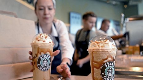 Руските копия на McDonald’s и Starbuck's се борят за място под слънцето
