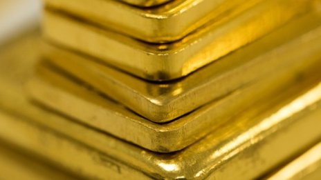 Преслав Райков: Златото ще поскъпне до 2300 долара през 2021 г.
