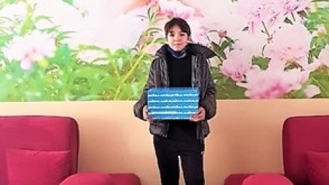 Служители на AES България зарадваха деца от социално слаби семейства