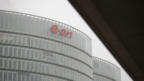 Eon понижава леко прогнозата си