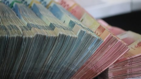 Новите договори за финансов лизинг се увеличават с 16,5% към края на септември