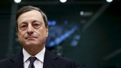 Драги: Еврозоната се възстановява, но стимулите трябва да останат налице