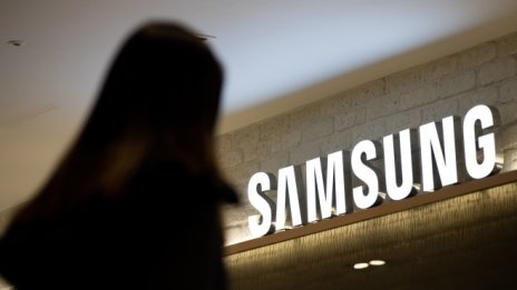 Samsung засилва войната на пазара на чипове