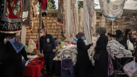 Турците заеха грешната страна на търговията след историческия скок на лирата 