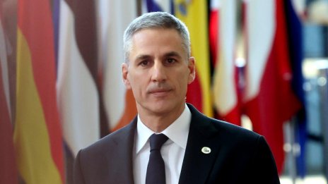 Гюров: Правителството въвежда мерки, за да спре поскъпването за потребителите