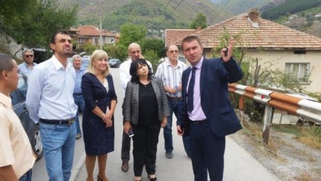 Петкова: Търсим вариант да се разплатим за оборудването за АЕЦ "Белене"