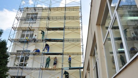 Под 20% от сградите, допустими за кандидатстване, са заявили участие за саниране