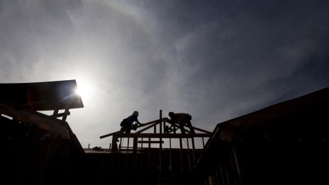 Португалия решава жилищната си криза с насърчаване на строителството