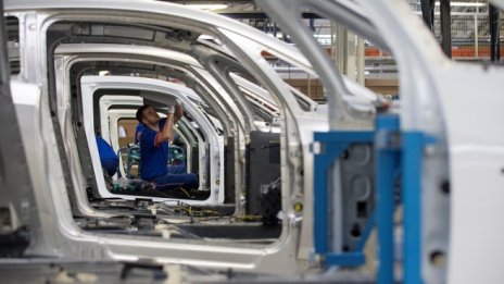 Производствените цени през април растат с над 5% на годишна база