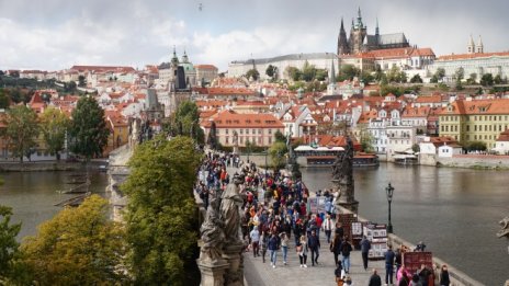 Четири начина да бъдеш добър пътешественик в ерата на свръхтуризма