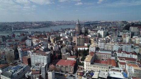 Пътят на Турция към възстановяването изглежда дълъг въпреки края на рецесията