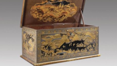 Японски сандък от 17-и век бе купен за над 7 млн. евро