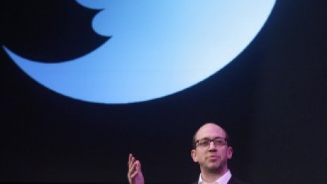 Мобилната реклама на Twitter надвишава уеб рекламата 