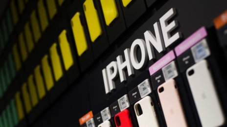 Apple ще плати половин милиард долара за 4G патенти