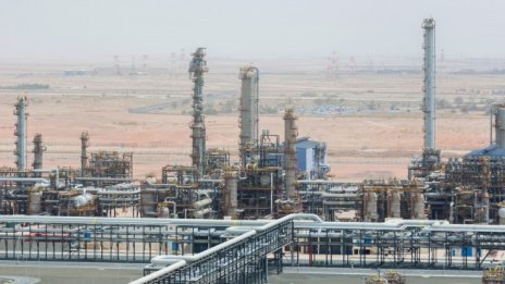 Абу Даби търси местни инвеститори за своята газопреносна мрежа