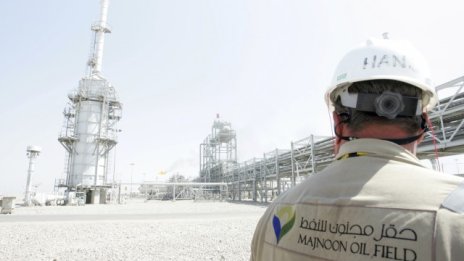 Нефтодобивните компании тръгват срещу себе си?