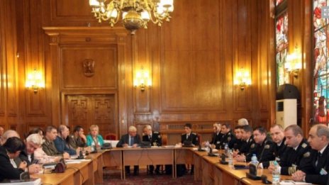 Един участник представи оферта за нов боен кораб в Министерството на отбраната