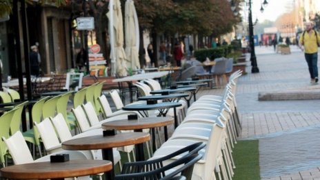 Туристическият бранш иска безплатни тестове за работа на пълни обороти