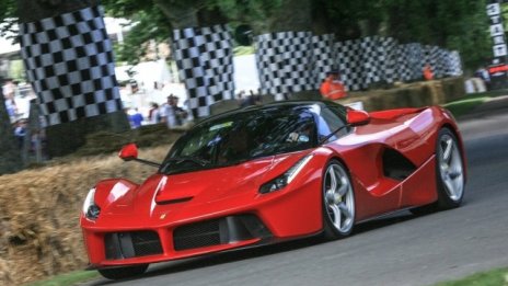 Нетърпеливите трябва да платят двойно за LaFerrari 