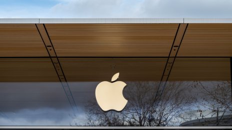 Пекин: Apple е добре дошла да увеличи инвестициите си в Китай